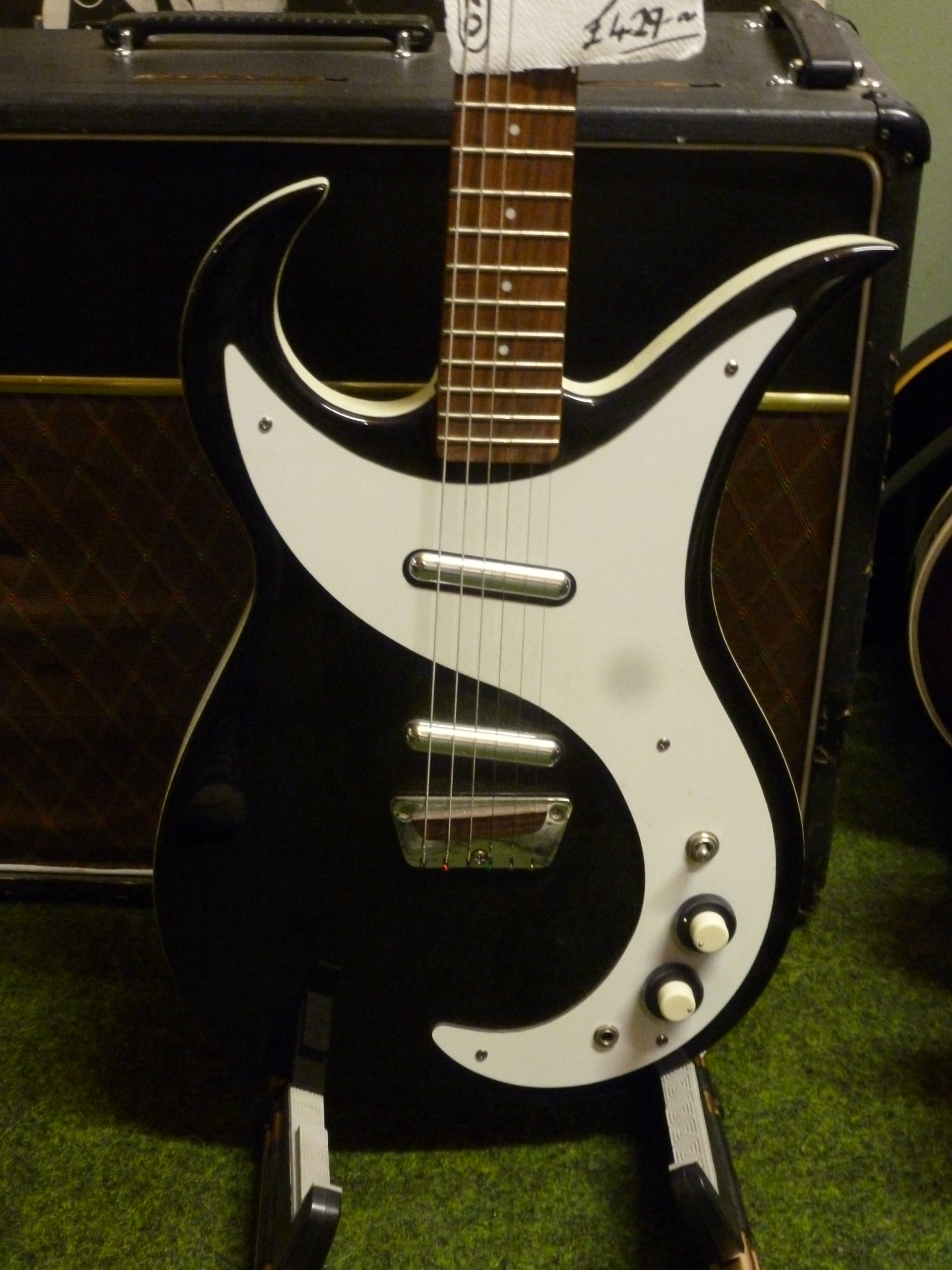Danelectro Baritone guitar